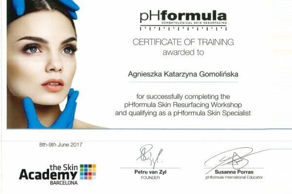 the skin academy barcelona - skin resurfacing workshop and qualifying as a pHformula skin specialist - Agnieszka Gomolińska